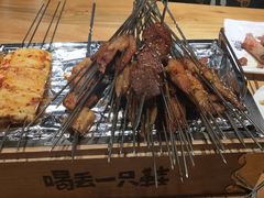 -喝丢一只鞋海鲜烧烤·海肠捞饭(文体街店)