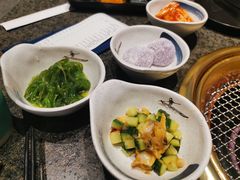 经典六种日式小菜拼盘-NIUAN牛庵·日式和牛烧肉(恒隆店)