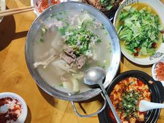 -杨三孃跷脚牛肉(美洲花园店)