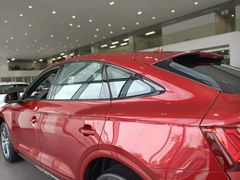 -上海冠松华奥奥迪4S店(张江店)
