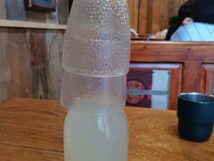 -蜗牛小馆醉乡民谣云南菜(惠新西里店)