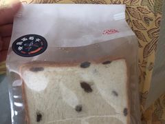 -红宝石·鲜奶小方·海派西点房(南丹店)