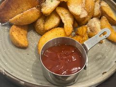 -翠娜家· Trina’s西餐厅(高新万达店)