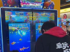 -爱玩嘉年华(龙湖曲江天街店)