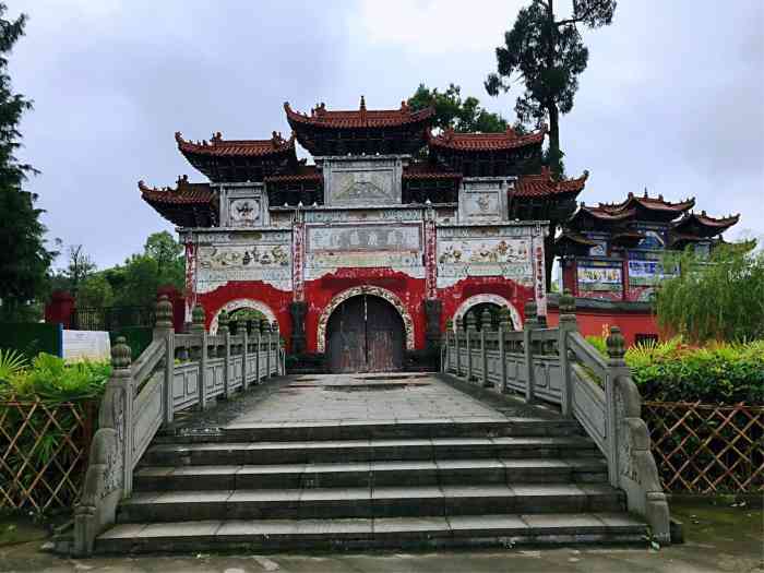 广德寺-"五一节的上午来位于观音故里的四川省遂宁市.