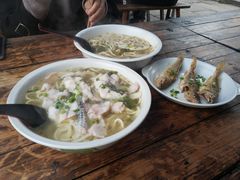 -小河无名面馆