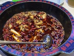 -何师傅美蛙鱼头(汉街店)