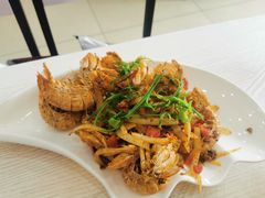 -覃记海鲜美食餐厅