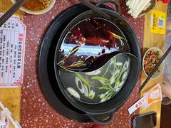 -赵美丽·重庆社区火锅·直营店(火车东站·中豪国际店)