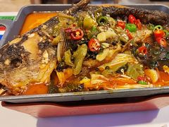 -小六鱼你.下饭酸菜鱼(益田假日广场店)
