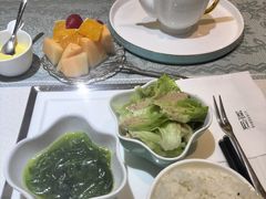 -燕庭·纯燕窝·甜品下午茶(南京西路店)