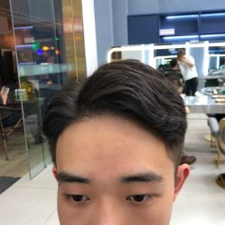 -川和潮人