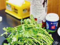 香菜-鼎宏干锅牛肉(富城时代店)