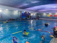 -阳光国际游泳培训基地