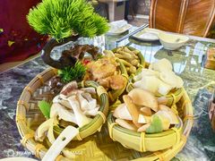 -慢丽江·云南野生菌土鸡锅(西山店)
