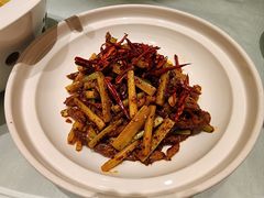 干煸牛肉丝-尘香•传统川菜(创汇首座店)