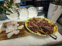 -遇上西雅图多融合海鲜自助餐厅(中房金谊广场店)