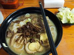 -花溪巷牛肉粉(泉城路店)