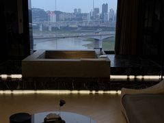 -Yolo私汤温泉设计师酒店(重庆南滨路店)