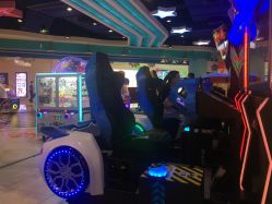 -LuckyStar幸运星家庭娱乐中心(东莞国贸店)