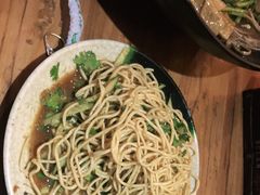 -万记麻辣烫国展总店