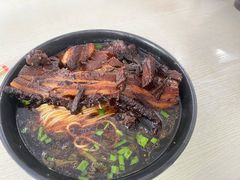 -小龙大肉面馆