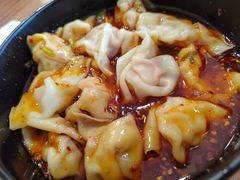 -继红顺河抄手名小吃