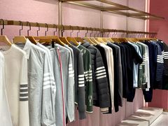 -百年港湾奥特莱斯(香炉礁店)