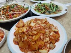 -英子补身汤(海兰路店)