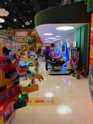 -玩塾品格乐园(宇宙太空龙旗店)