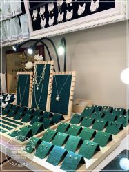 -AI艾耳·专业手工耳洞·穿孔美学馆