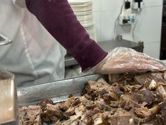 肘子肉-京东一绝西海子西园烧饼夹肉