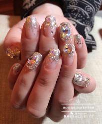 -睫乐园•睫公馆•美睫美甲沙龙