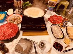 -鲜入围煮花胶鸡海鲜火锅