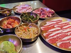 -釜山火炉·海鲜烤肉(紫藤路店)