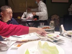 -贝勒爷·酥不腻烤鸭