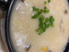 西关艇仔粥-稻香酒家(长宁KING88广场店)