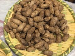 盐水花生-美膳居川菜馆油焖大虾烧烤(卓刀泉店)