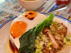 葱油汁鸡排双蛋饭-肥佬哥香港车仔面(人民广场店)