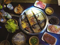 -邓莽子老火锅(中兴路总店)