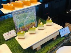 -唐拉雅秀酒店-西锦汇空中BBQ·思创餐厅
