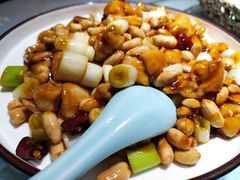 宫爆鸡丁-雲蜀龙阁·金牌水煮鱼(方庄店)