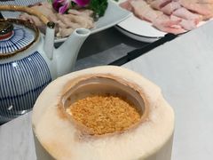 -四季缤纷椰子鸡(雨花亭凯德广场店)