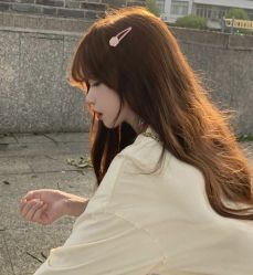 -丝语萱形象