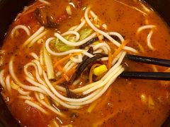 番茄米线-过桥缘·过桥米线(大华虎城嘉年华店)