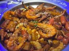 -徐记小怪兽肉蟹煲店(哈西万达金街店)