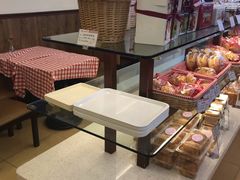 -红宝石·鲜奶小方·海派西点房(浦三店)
