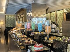 -圣丰索菲特·2 On 988 Café 自助餐厅
