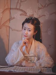 -汉仪华裳汉服馆(打浦桥店)