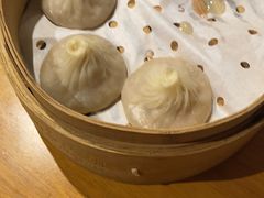 -乐忻皇朝(上海中心大厦店)